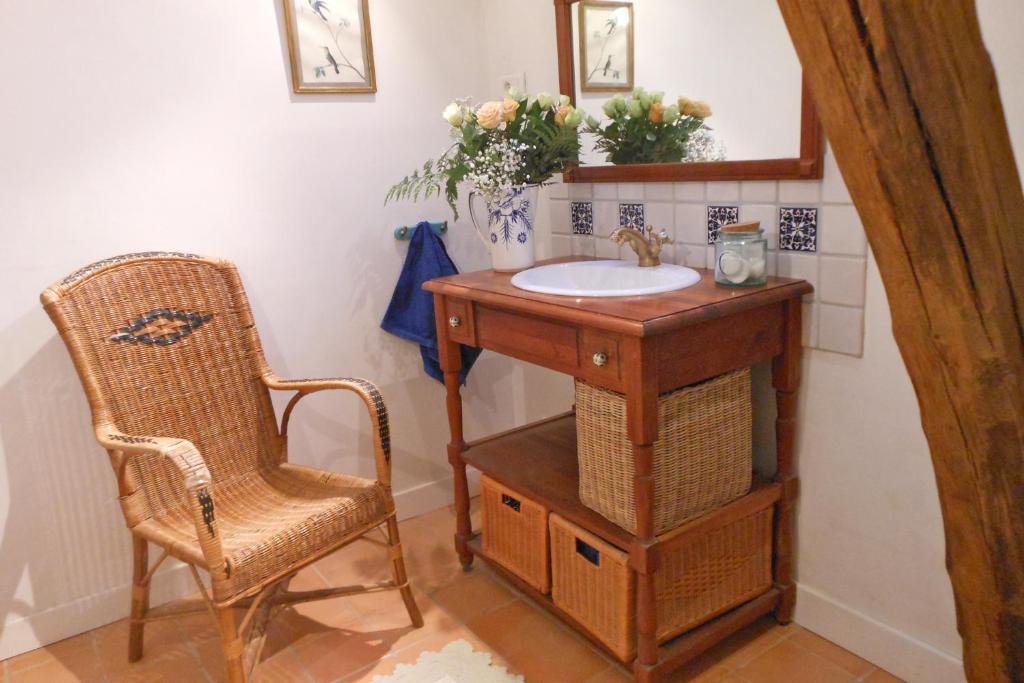 Auberge De La Tuilerie Surgy Rum bild