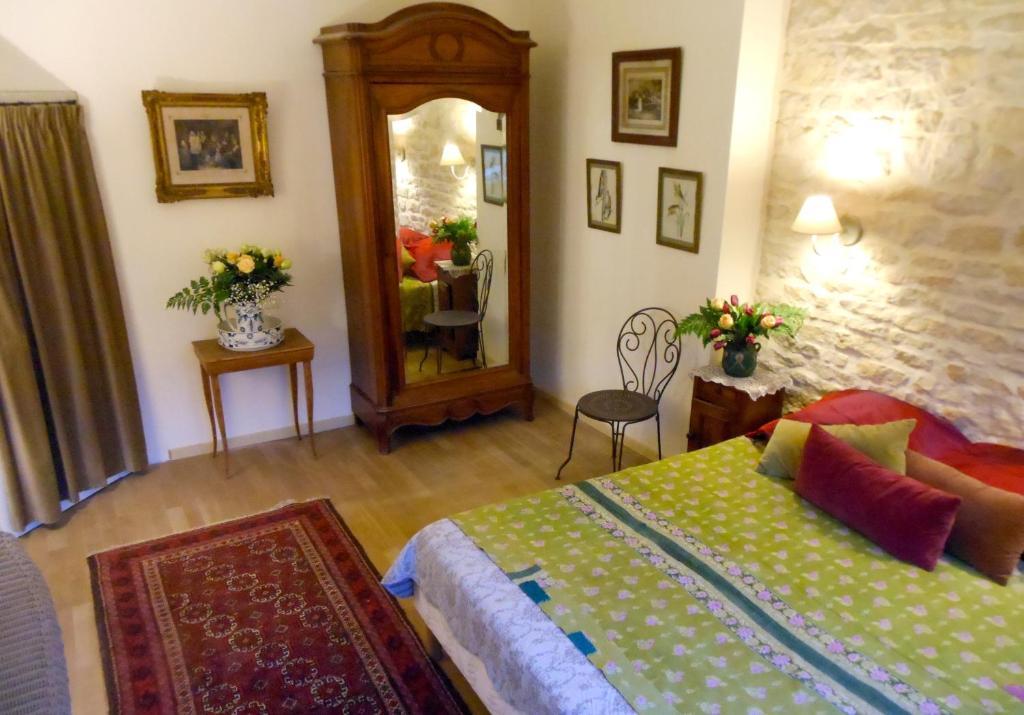 Auberge De La Tuilerie Surgy Exteriör bild